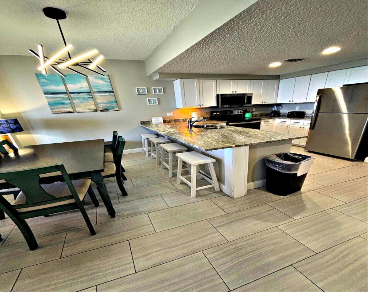 Vacation In Comfort And Luxury - 3 Bedroom Direct Oceanfront - Wyndham Ocean Walk Resort 2425 Daytona Beach Bagian luar foto