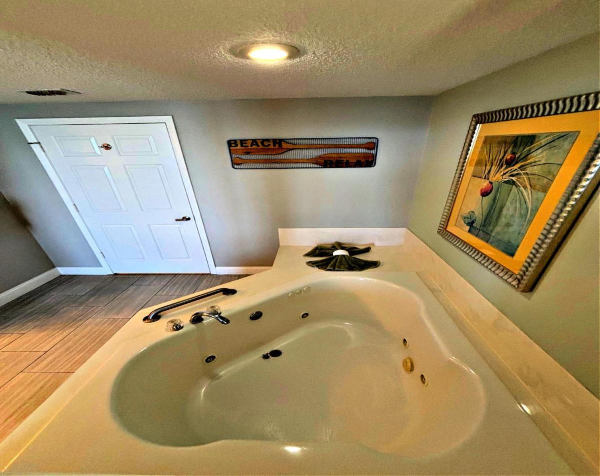Vacation In Comfort And Luxury - 3 Bedroom Direct Oceanfront - Wyndham Ocean Walk Resort 2425 Daytona Beach Bagian luar foto
